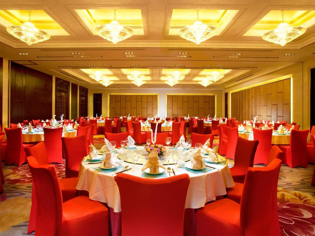 Shanghai Baixia Pagoda Hotel Exterior photo